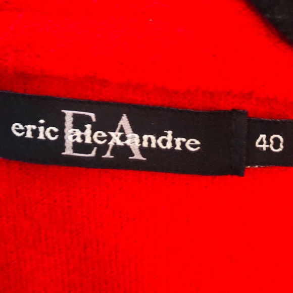 Vintage looking red vest - Picture 2 of 3